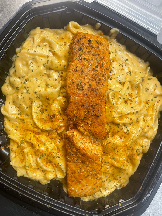 Salmon Alfredo 🔥